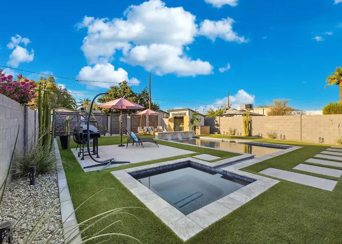The Glow-up House - Pool Glam Phoenix